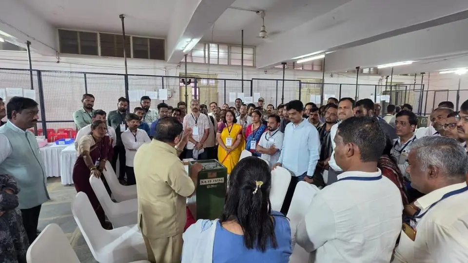 West Graduates’ Constituency: Counting staff told to ensure transparency
