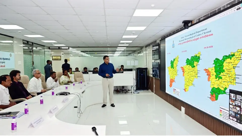 CM Vijay inspects State Emergency Operations Centre