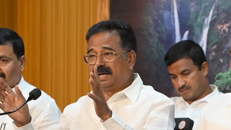 BJP leader Hartal Halappa urges Karnataka Govt to ensure at least seven-hour power supply to agri pump sets during day time