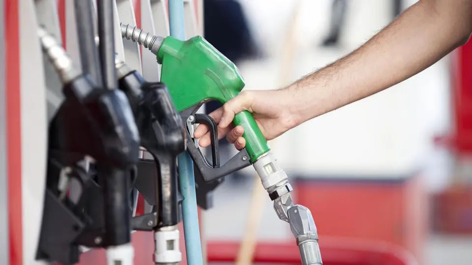Government amends motor vehicle rules to permit pure ethanol flex-fuel vehicles
