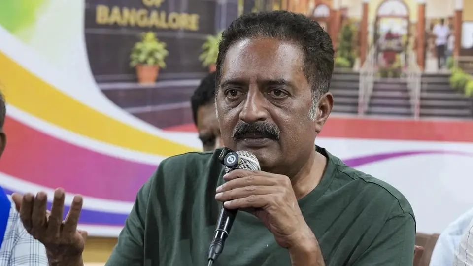 SKM joins agitation over SIR irregularities; movement to grow bigger: Actor Prakash Raj