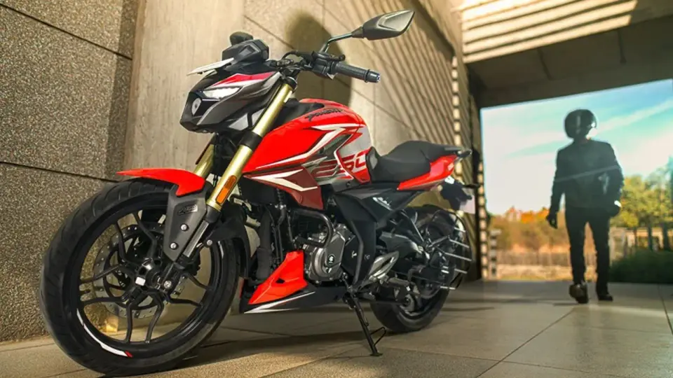 6 - स्पीड गियरबॉक्स और क्विकशिफ्टर के साथ लॉन्च हुई Bajaj Pulsar N250SS , जानिए कीमत और फीचर्स