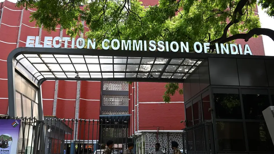 Senior ECI officials to review Uttar Pradesh's poll preparedness in phases from November 2