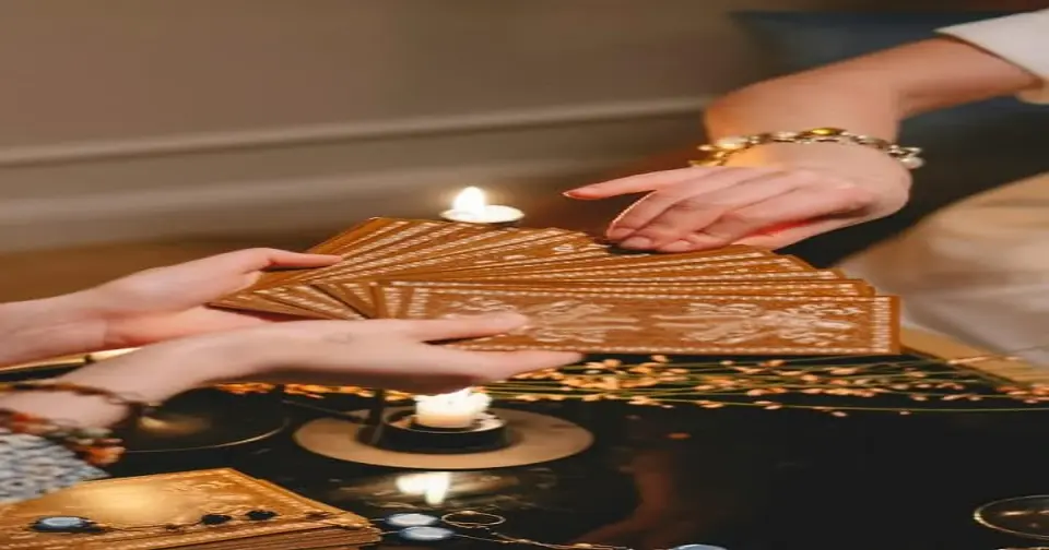 Weekly Tarot Predictions : Tarot Card Reading From October 19 - 25 , 2026 , For All Zodiac Signs