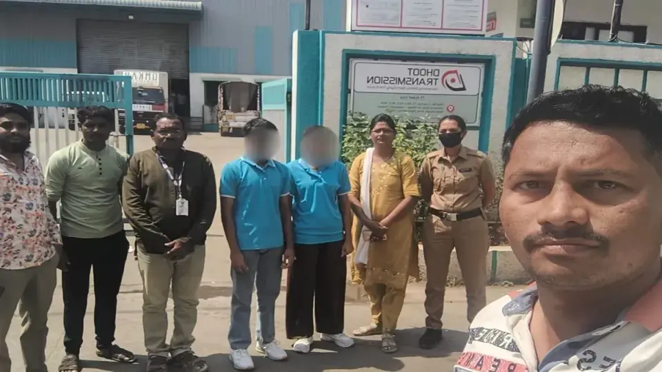 Maharashtra Jewellery Theft Case : दादी के 2 लाख के गहने चुराकर प्रेमी संग भागी पोती , पुलिस ने दोनों को किया गिरफ्तार