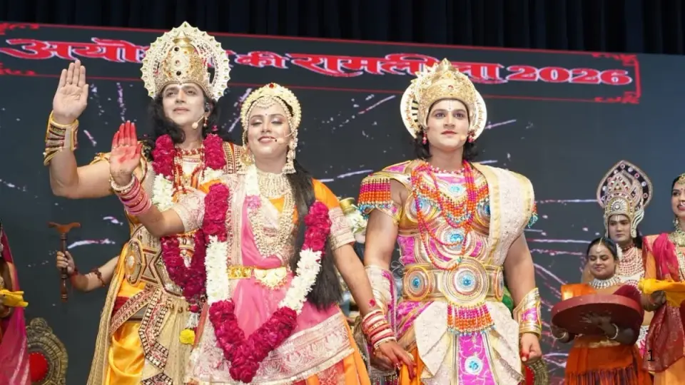 रामलीला ने रचा कीर्तिमान , 74 करोड़ से अधिक दर्शकों ने देखा , श्रीराम बने रवि किशन , सीता बनीं केजिया लिज मेजो