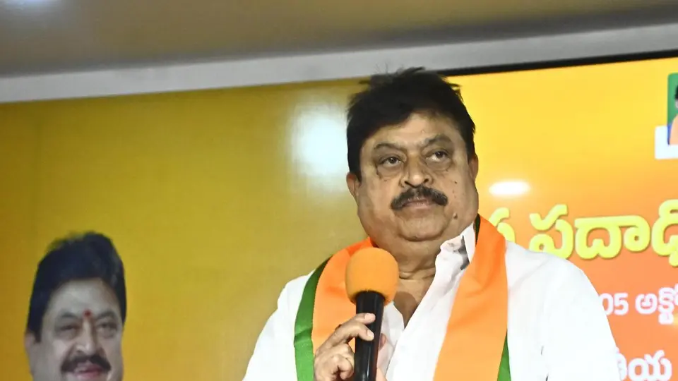 BJP accuses Telangana CM Revanth Reddy of ignoring drought concerns for Delhi rally