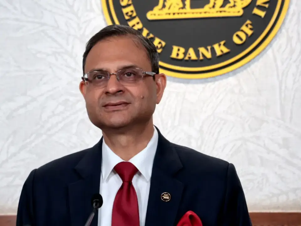 RBI Repo Rate Policy Outlook : RBI ने दिए संकेत , फिलहाल रेपो रेट में कटौती नहीं , दिसंबर में फिर बढ़ सकती हैं ब्याज दरें