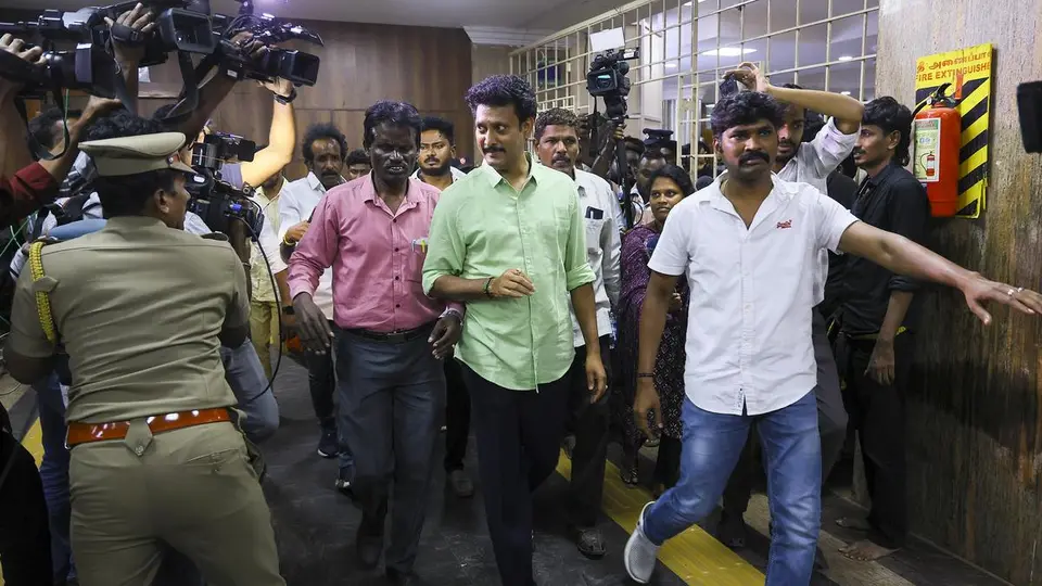 Former DMK Minister Anbil Mahesh Poyyamozhi seeks bail in alleged ₹100-crore bribery case