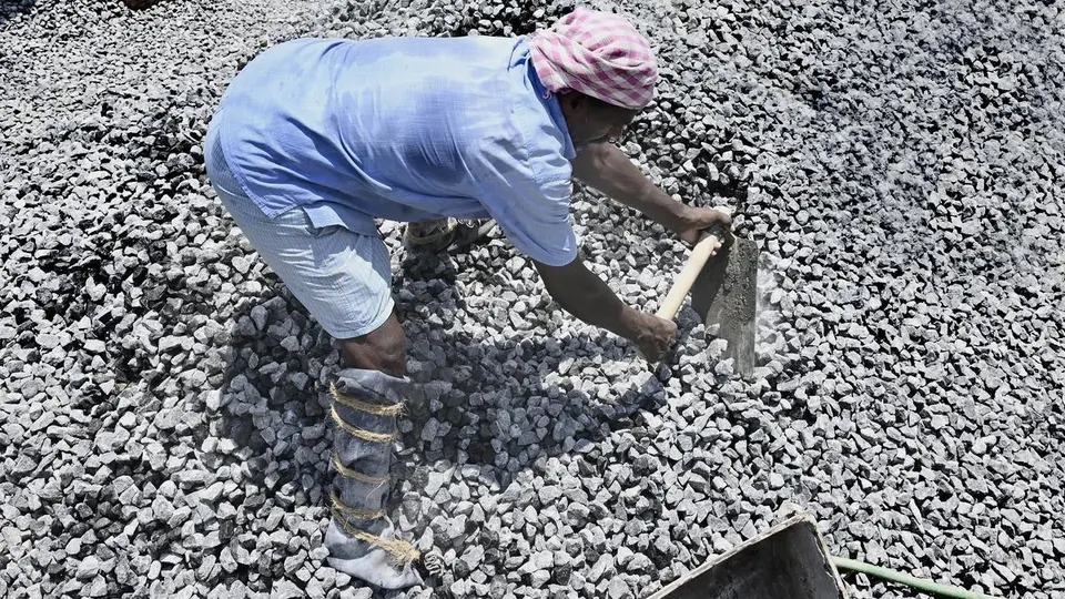 Tamil Nadu government extends ban on inter-State transport of rough stones by three months