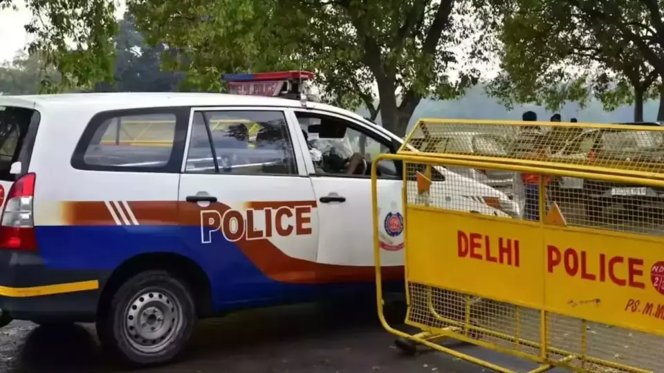 Delhi News : बिना पुलिस वेरिफिकेशन काम पर रखा तो पड़ेगा भारी , घरेलू सहायकों के अपराध का ग्राफ चढ़ा , 18 महीनों में 173 मामले दर्ज