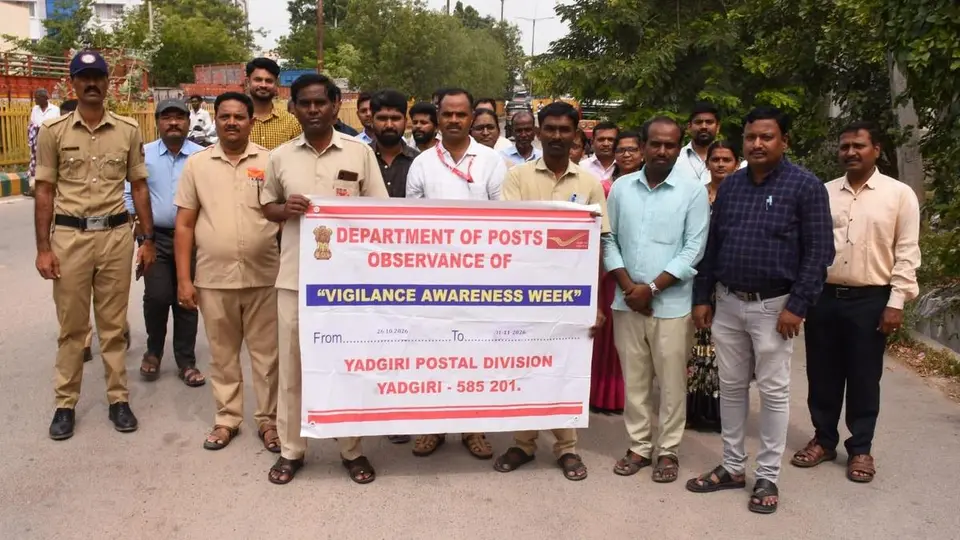 Postal Department organises awareness rally in Yadgir to promote integrity