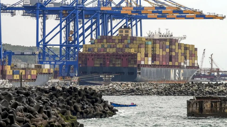 Keralam invites EoI for social impact study for Vizhinjam port expansion