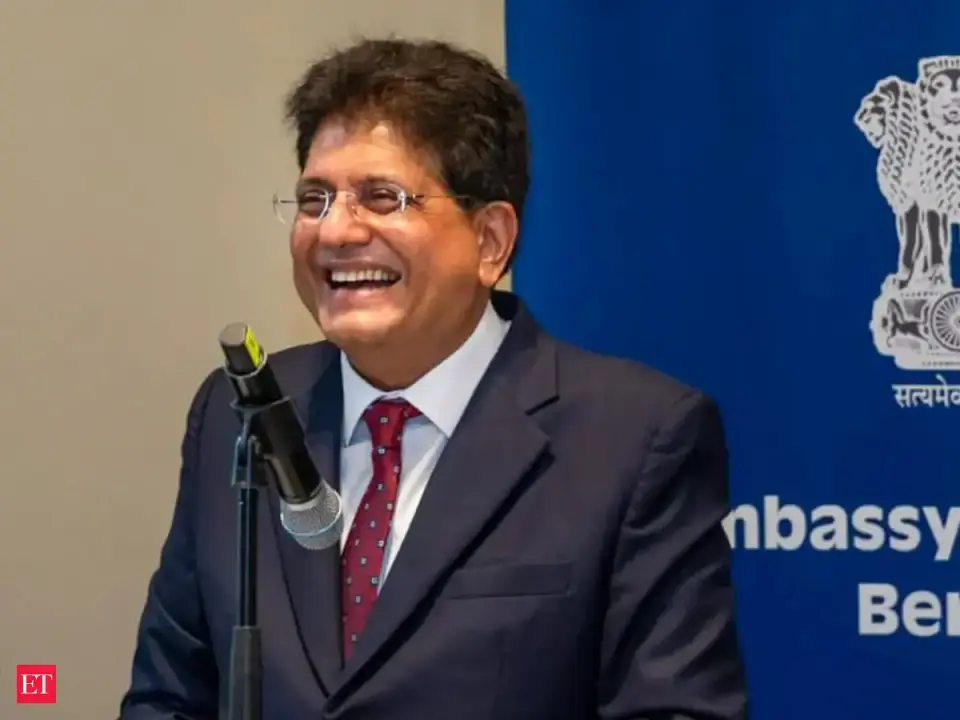 Piyush Goyal asks ministry to identify AI - proof jobs , eyes handlooms , handicrafts and tourism , says India can lead in traditional sectors