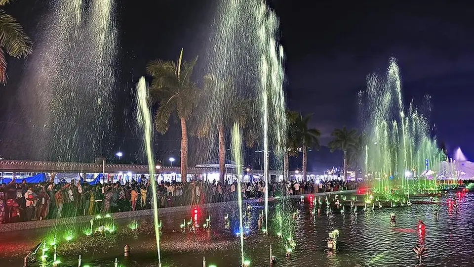 Multiple attractions draw visitors to Dasara Exhibition Ground in Mysuru