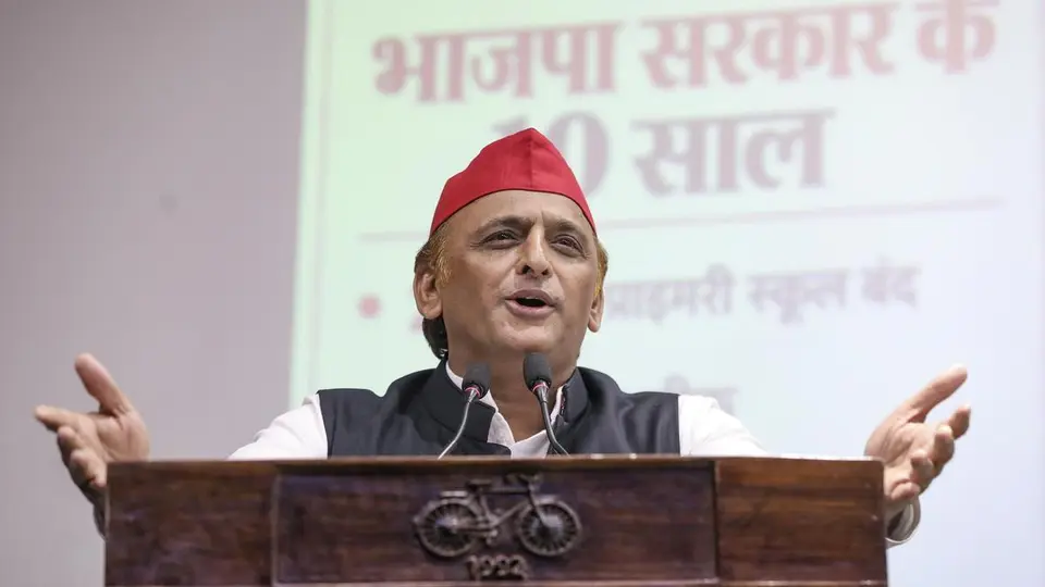 U.P. CM prioritised his home turf over 2 Varanasi seats in MLC polls: Akhilesh