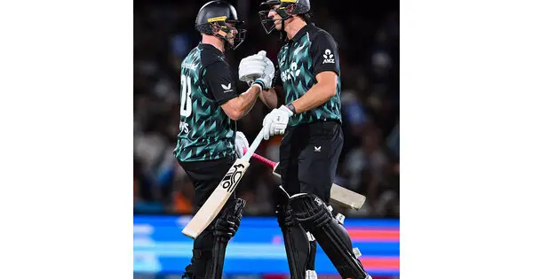 2nd T20I : Phillips , Jacobs fifties lift New Zealand after early jitters , India strike back late to restrict hosts to 180 / 5