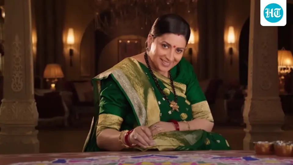 Smriti Irani says she not embarrassed to ask for work as Kyunki Saas Bhi Kabhi Bahu Thi comes to an end , reveals she not closing door to acting